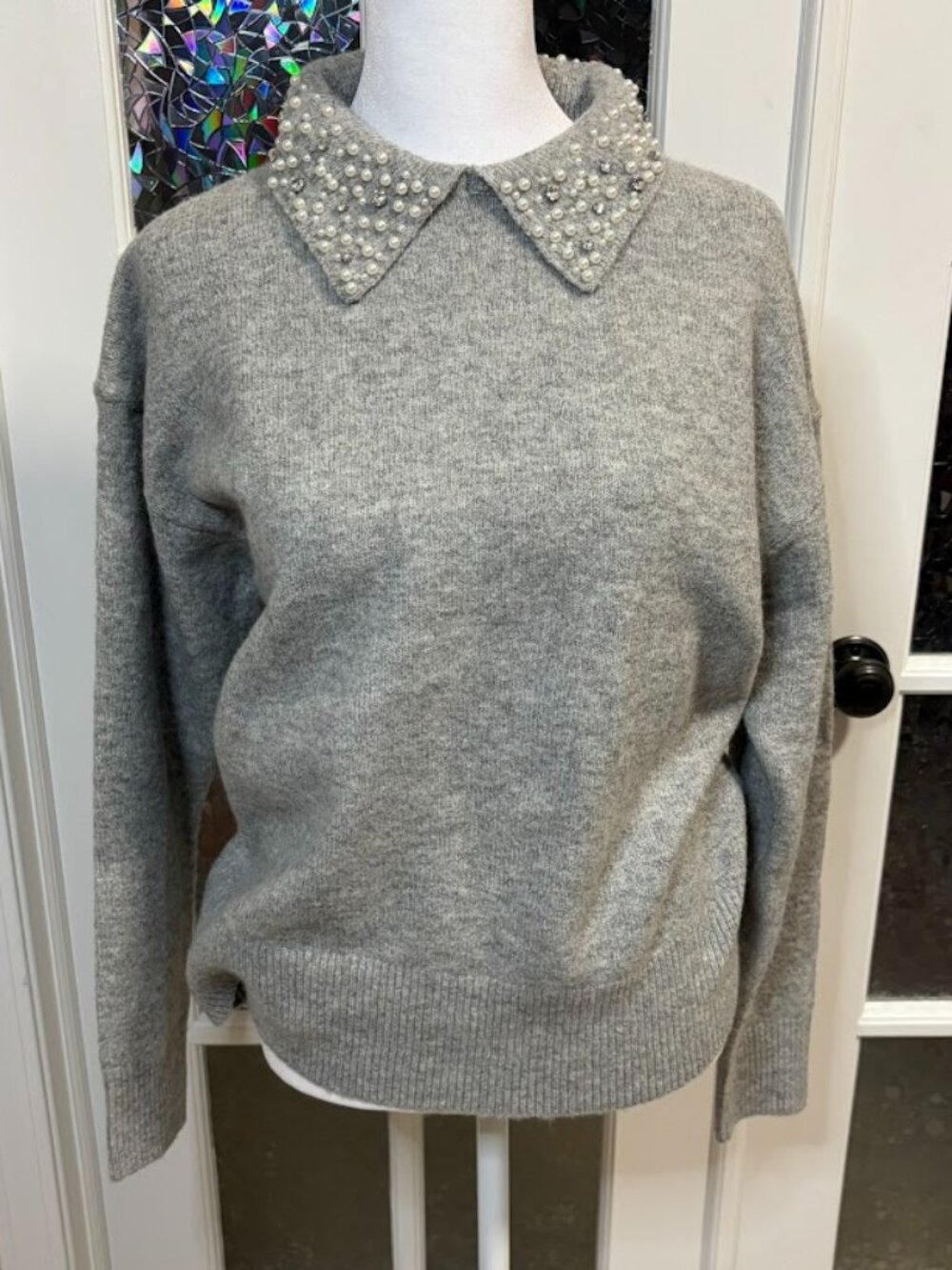 Primark Women’s Large Gray Pearl Embellished Collar Sweater NWOT Wool Blend